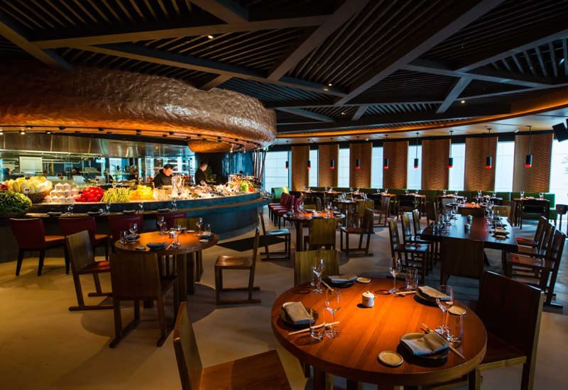 NOVIKOV Sheraton Grand Dubai 3