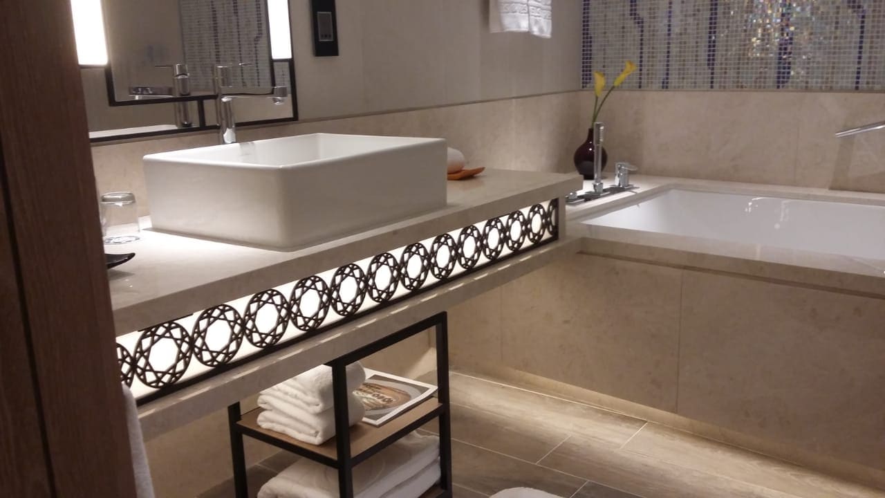 Roda Hotel Dubai Creek 5